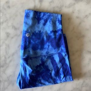 Tie dye Lululemon biker short.